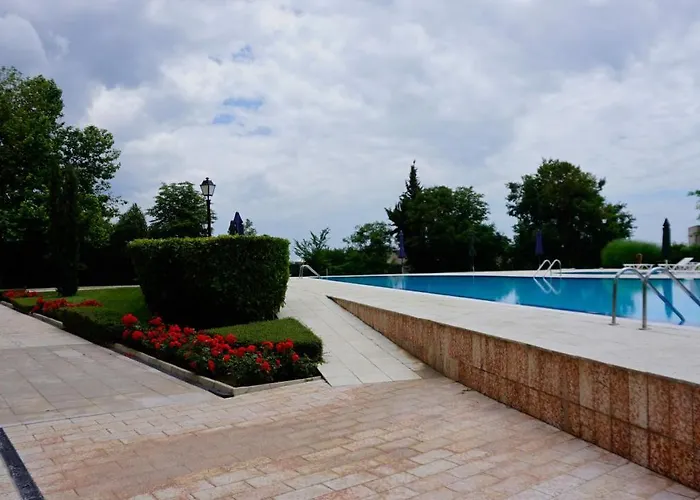 Apartment гардънс - Gardens