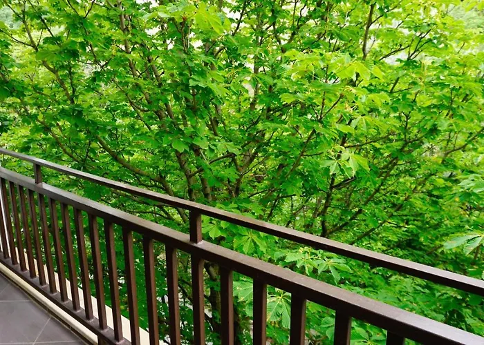 гардънс - Gardens