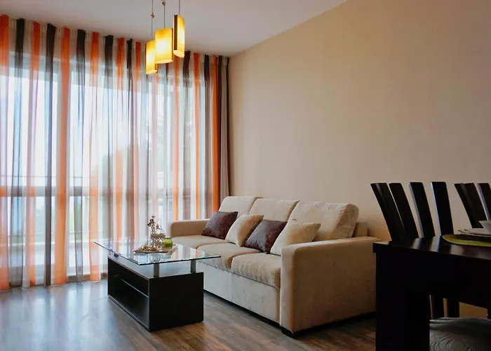 гардънс - Gardens Apartment