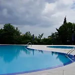 гардънс - Gardens