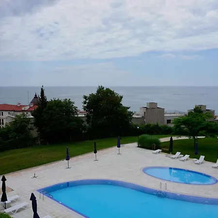 гардънс - Gardens *