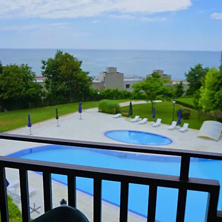 гардънс - Gardens Apartment Balchik