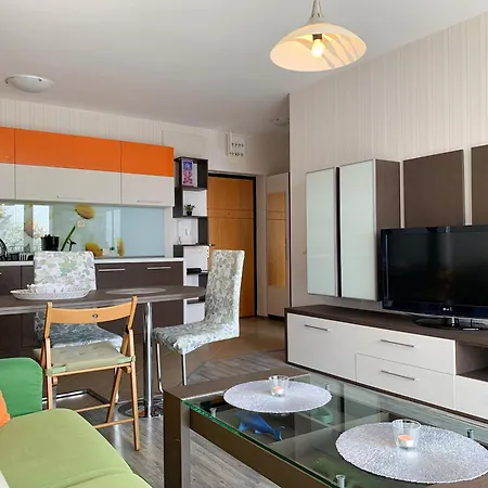 Apartment гардънс - Gardens *
